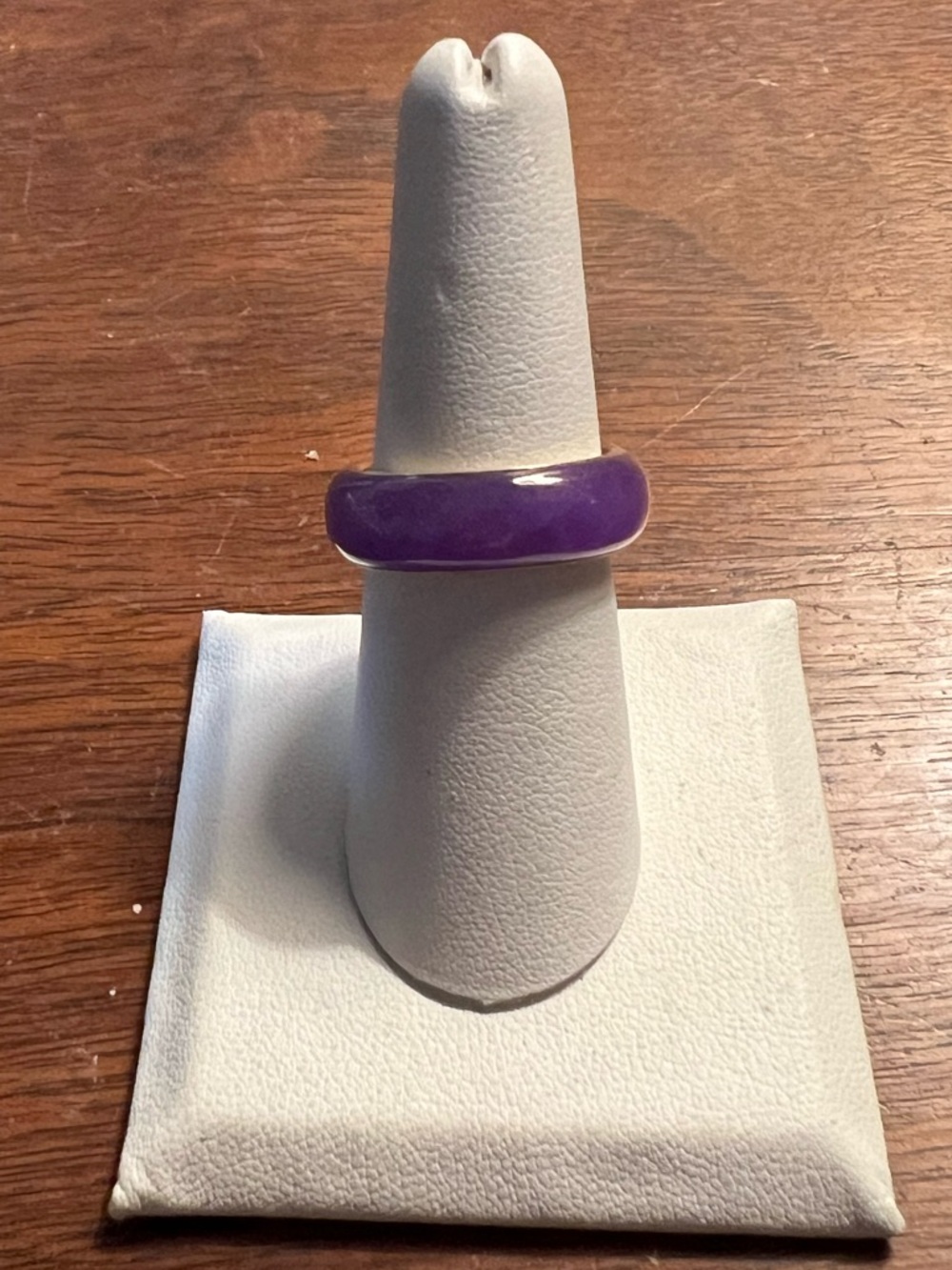 14K Yellow Gold Eternity Lavender Jade Ring Size 8